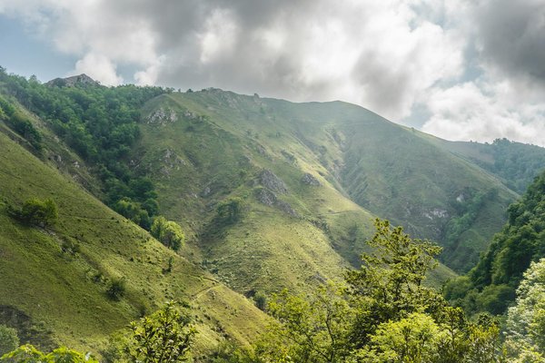 How Can One Make the Most of Cultural Experiences During a UK Vacation?